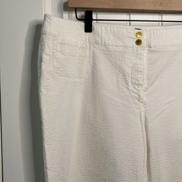 Jones New York Textured White Cropped Leg Stretch Pants - Picture 3 of 10